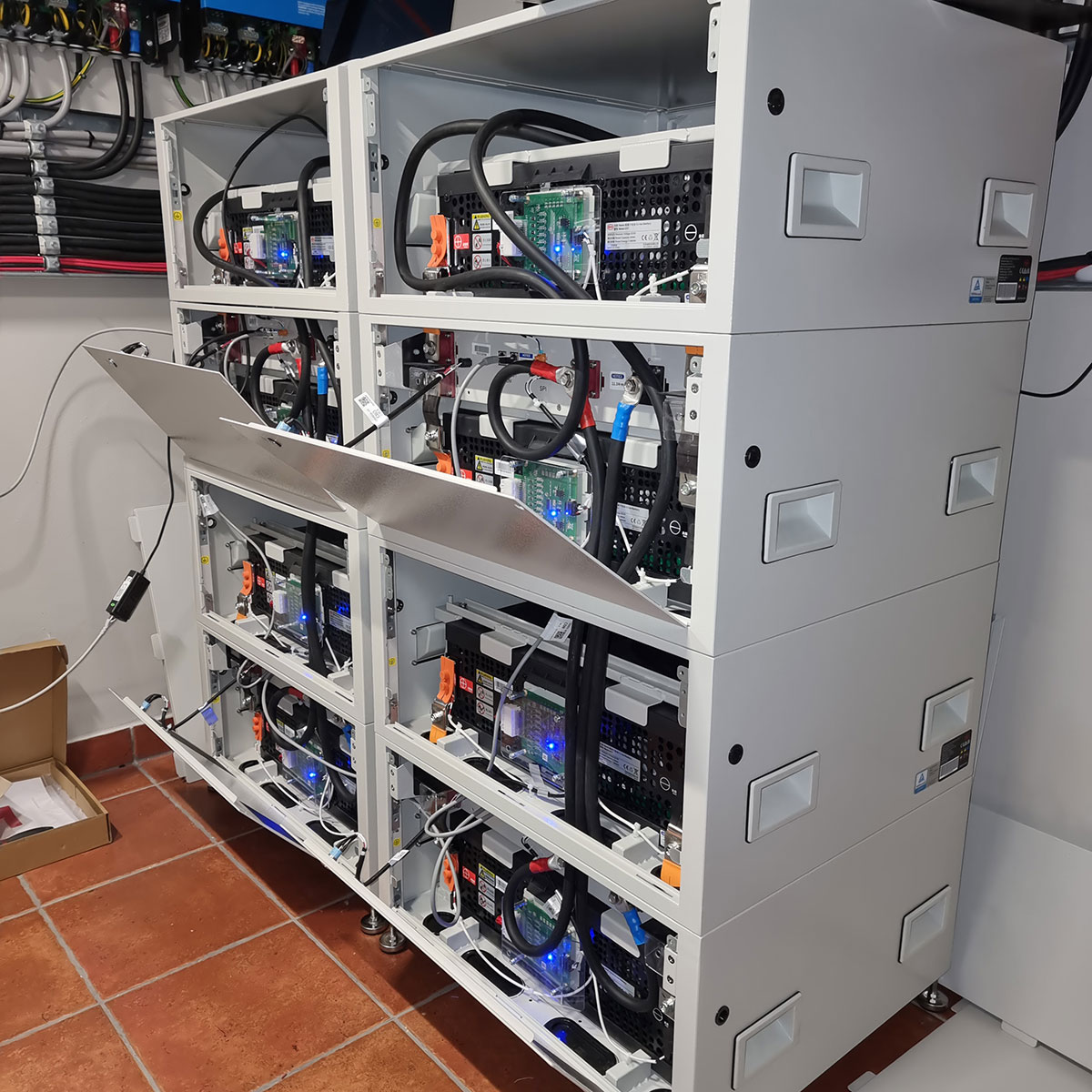 home-verteilerschrank-01 home-verteilerschrank-01